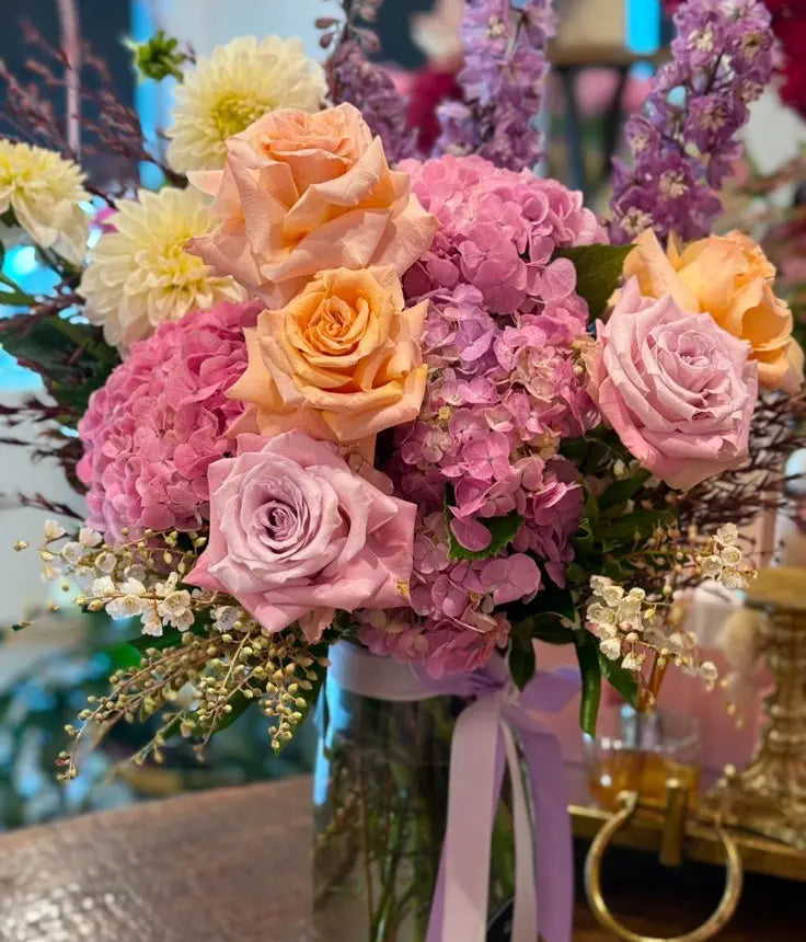 PRETTY BLOOMS BOUQUET